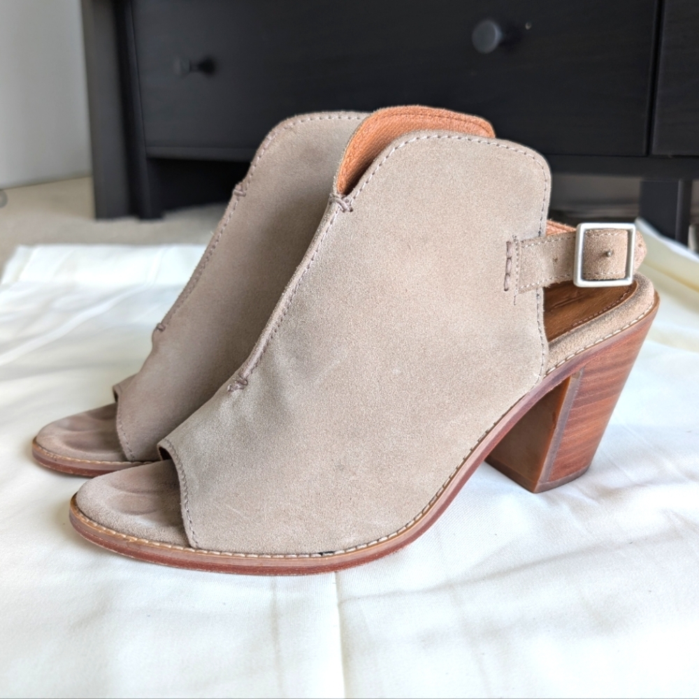 Frye Courtney Slingback Shooties Women's Mule Block Heel Sz 9.5B Carolina Ash